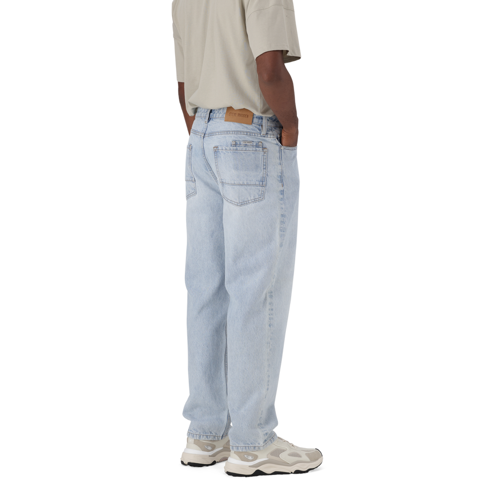 OSCAR STRAIGHT FIT LIGHT WASH JEANS