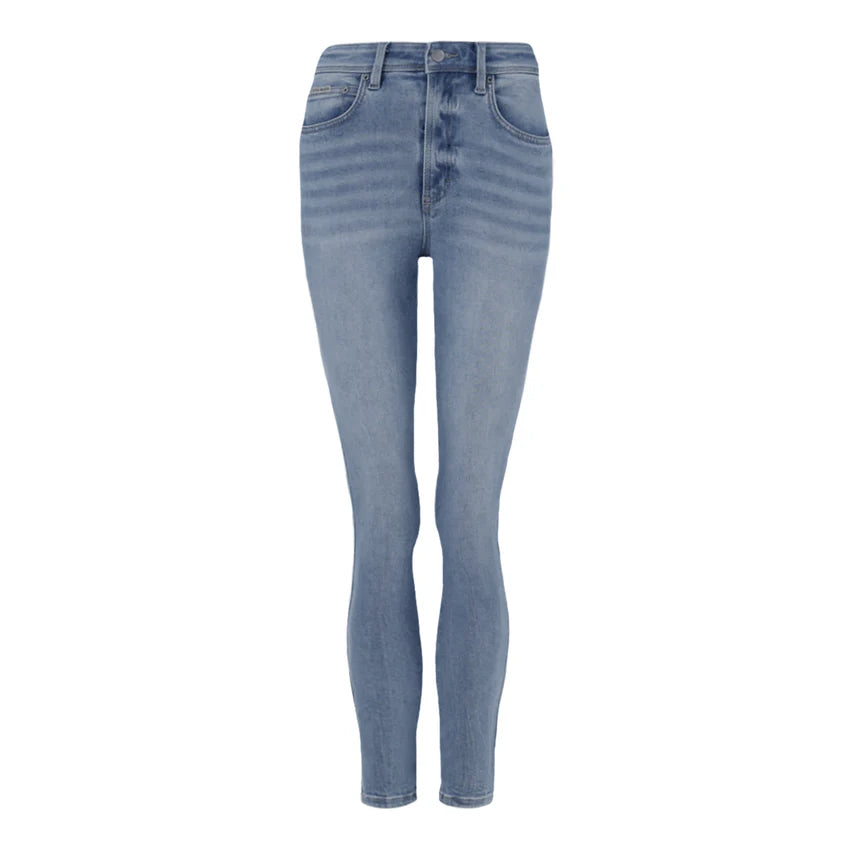 ZOE CONTOUR CURVY MID WASH SKINNY