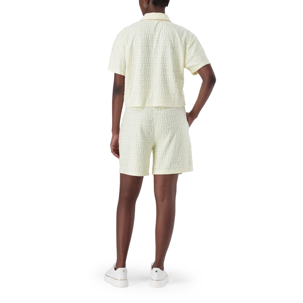 TESSA LEMON EMBOSSED LOGO TOP WITH COLLAR