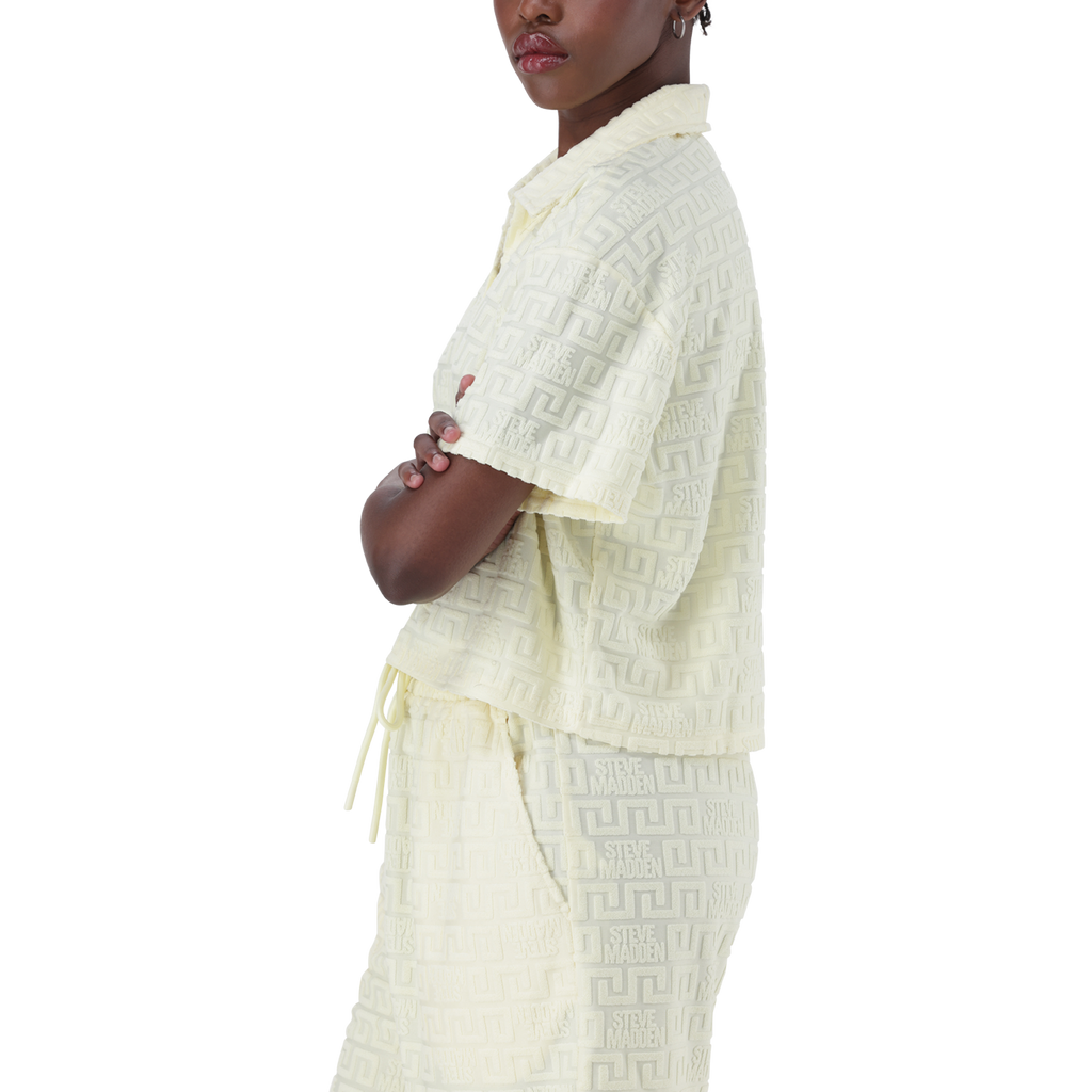 TESSA LEMON EMBOSSED LOGO TOP WITH COLLAR