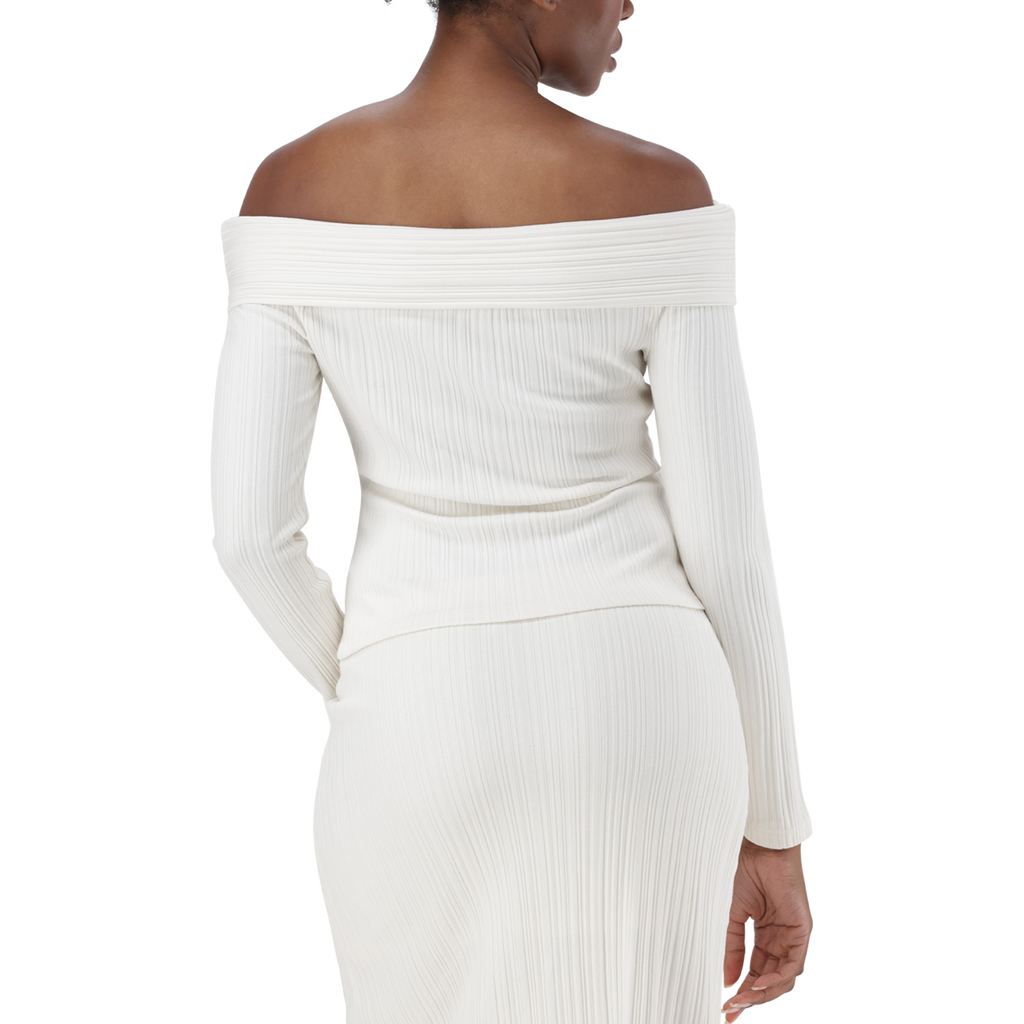 DAISY CREAM OFF THE SHOULDER MODAL TOP